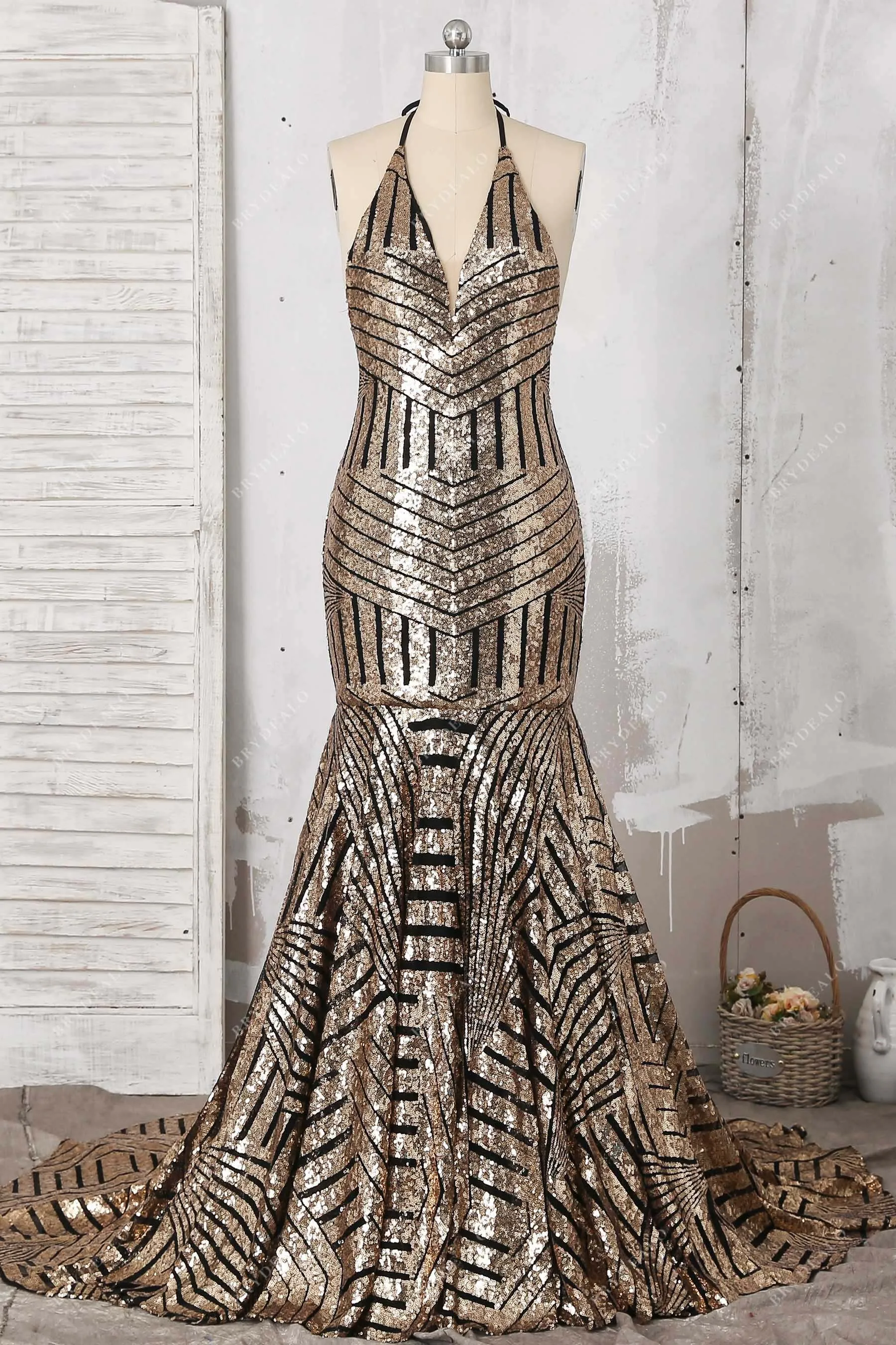 Black Base Gold Sequin Halter Backless Mermaid Dress